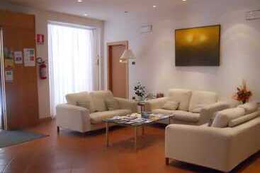 هتل Albergo Italia