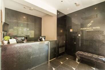 Fragrance Hotel   Lavender