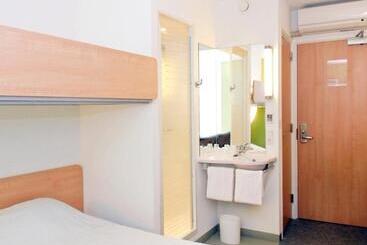 هتل Ibis Budget Amsterdam Airport
