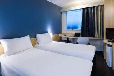 هتل Ibis Vitoria Aeroporto