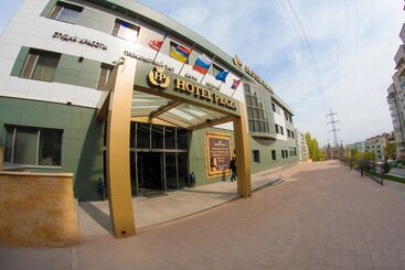 هتل Plaza