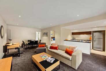 هتل Quest Docklands