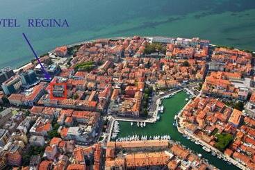 هتل Regina