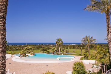 هتل Relais Masseria Caselli