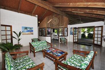 Kosrae Nautilus Resort