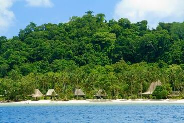 Qamea Resort & Spa