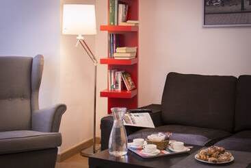 Apartamentos Prado Sastre