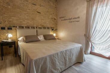تختخواب و صبحانه Borgo Petrarca