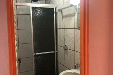 پانسیون Hostel Da Lu E Hospedagem Fatima