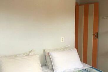 پانسیون Hostel Da Lu E Hospedagem Fatima