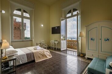Pensão Onlyrooms Iv   Sea View & Free Parking