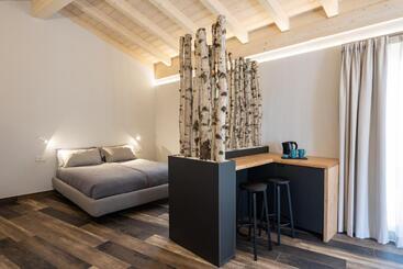هتل Agriturismo Il Medeghino