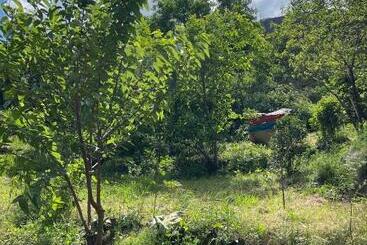 هتل Rafting House