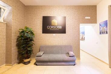 تختخواب و صبحانه Corso 138 By Domusextra