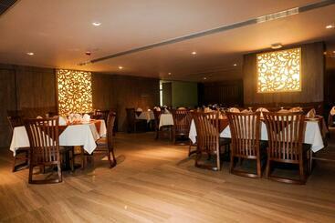 هتل Best Western Sks Chattogram