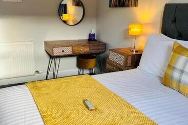 پانسیون Killorn Guest House