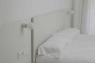 هتل La Fonda B&b
