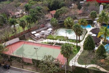 هتل Suites Le Jardin Caldas Novas