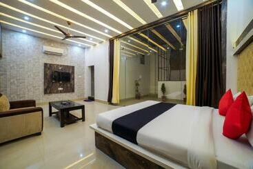 酒店 Anand Inn Near Igi Airport