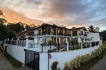 هتل Danisco Leisure Bunglow