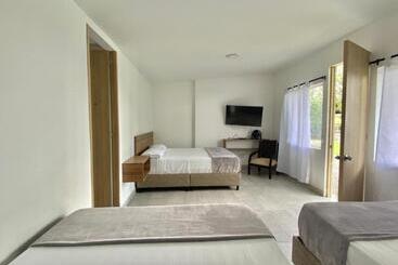 هتل Origen Finca