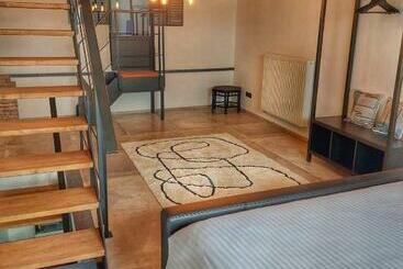 پانسیون L Accoté Chambre D Hotes La Grange De Battignies