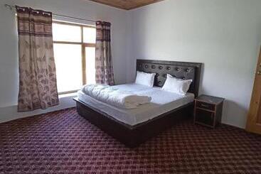 پانسیون Sonam Guest House