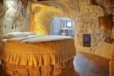 هتل Saliche Cave Suite
