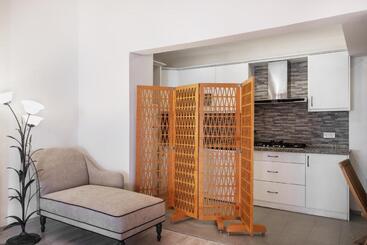 هتل Yasos Suites