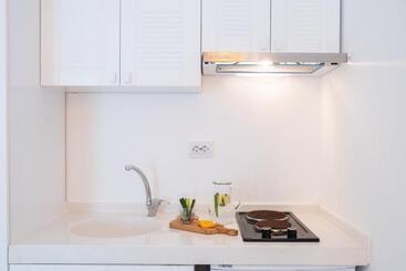هتل Yasos Suites