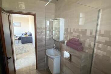 Nm Residence