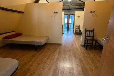 Albergue De Peregrinos Compostela