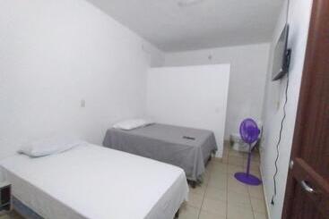 هتل Villa Aurora