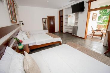 בית מלון כפרי Villa Lu Amazon Ecolodge