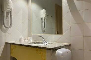 هتل Auberge Coralli