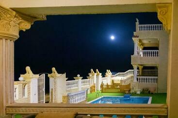 Lucky Palace Dahab
