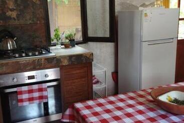 پانسیون Casa Buganvilla