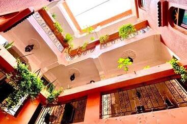 پانسیون Riad Dar Ahlam