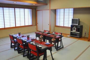 هتل Senganishi Onsen Yumoto Azumakan