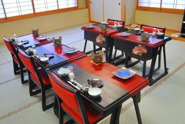 هتل Senganishi Onsen Yumoto Azumakan