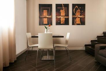 민박 Palazzo Ducale Suites