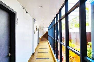 Erus Suites Hotel Boracay