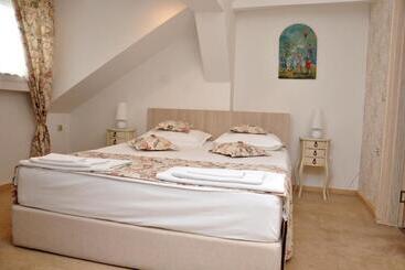 Garni Hotel Andric