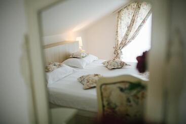 Garni Hotel Andric