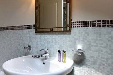 هتل Corte San Luca Apartments