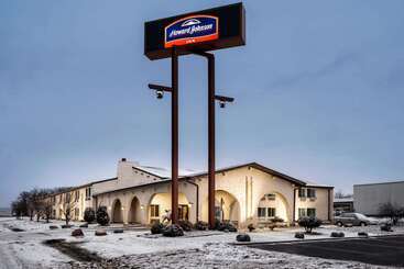 هتل Howard Johnson By Wyndham Appleton