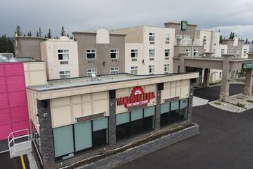 Velora Hinton, Ascend Hotel Collection