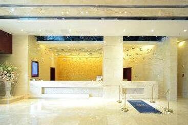 هتل Ramada Longyan