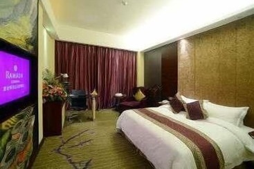 هتل Ramada Longyan