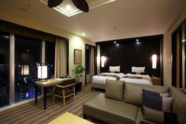 هتل Rihga Royal Gran Okinawa